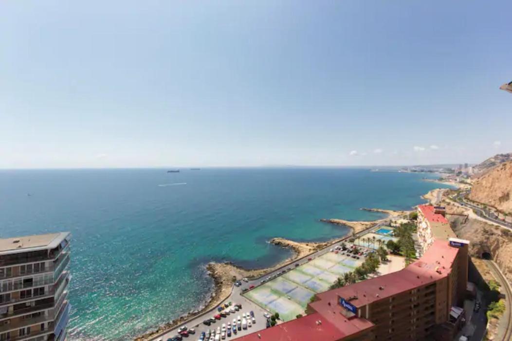 Beach Apartment With Fantastic Seaview Alicante Buitenkant foto